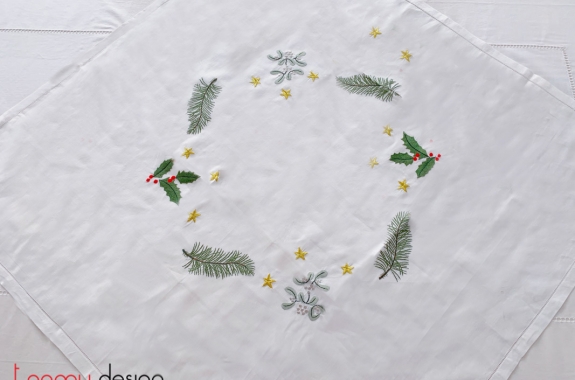 Christmas square table cloth - Pine leaf embroidery (size 90cm)